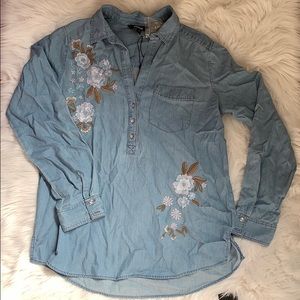 Express chambray top